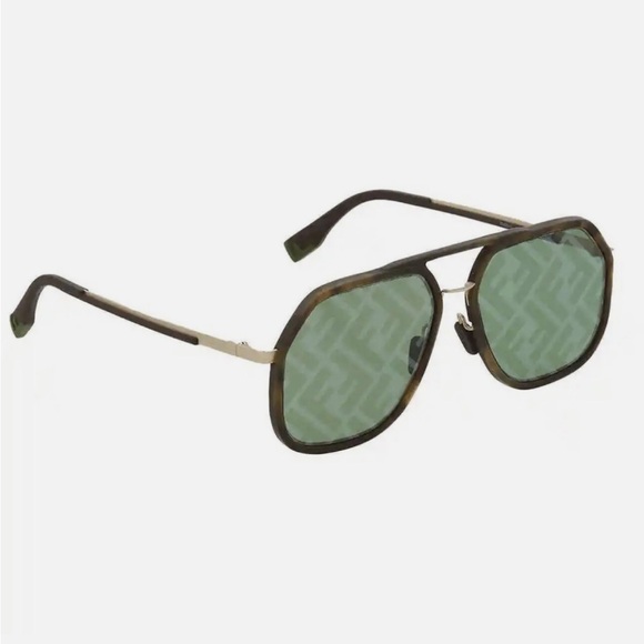 Fendi Green Geometric Sunglasses - Picture 2 of 6